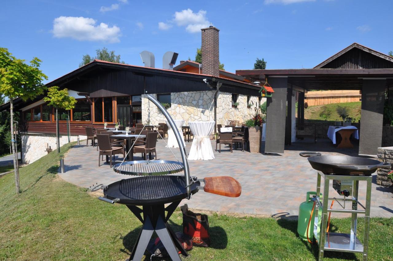 Guesthouse Dolinsek Sevnica Kültér fotó